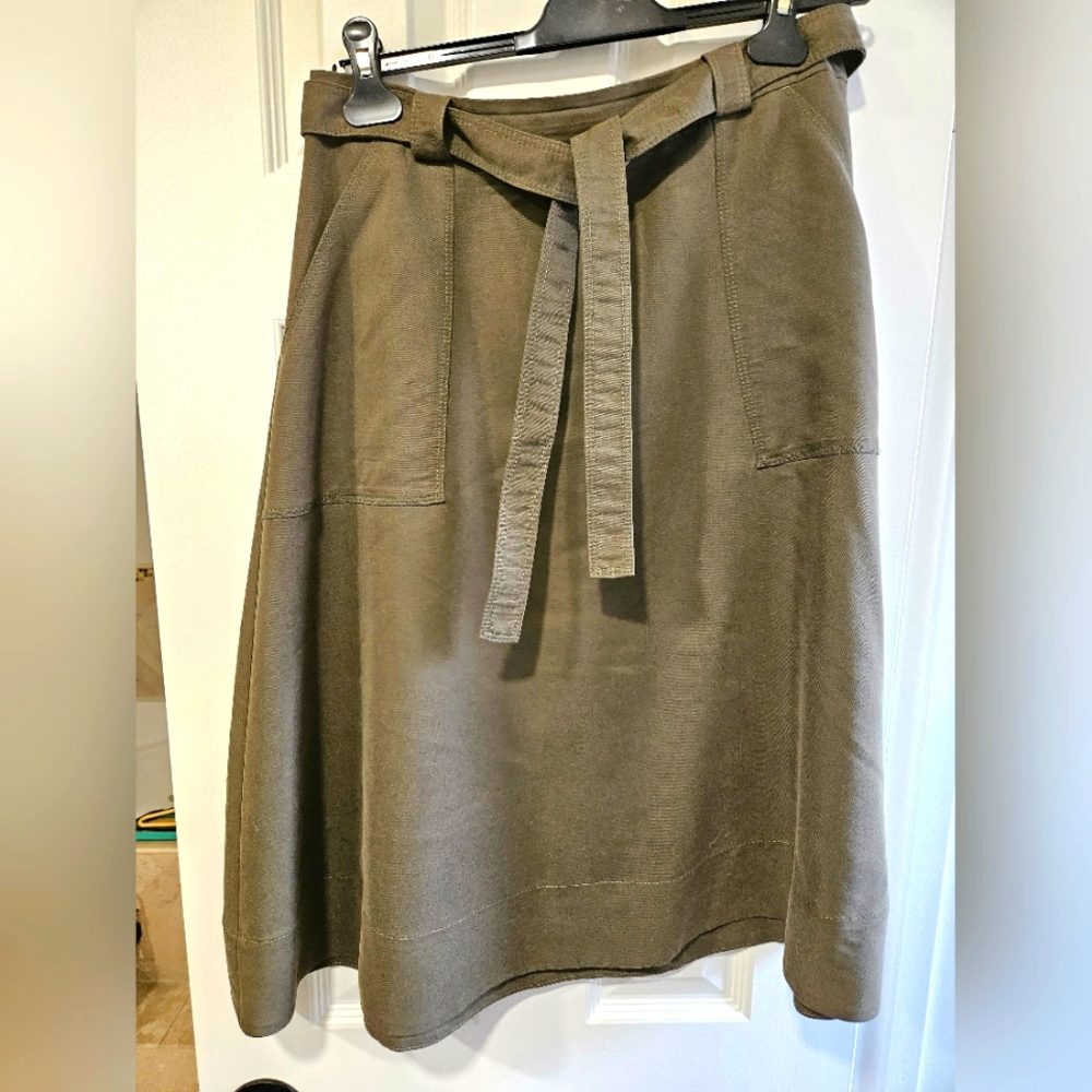 Tommy Hilfiger green skirt